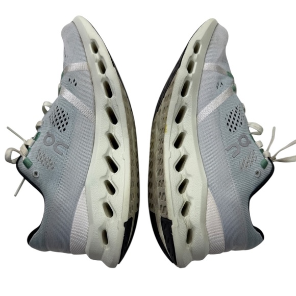 On Cloud Running Cloudsurfer Tennis Shoe - Picture 9 of 14